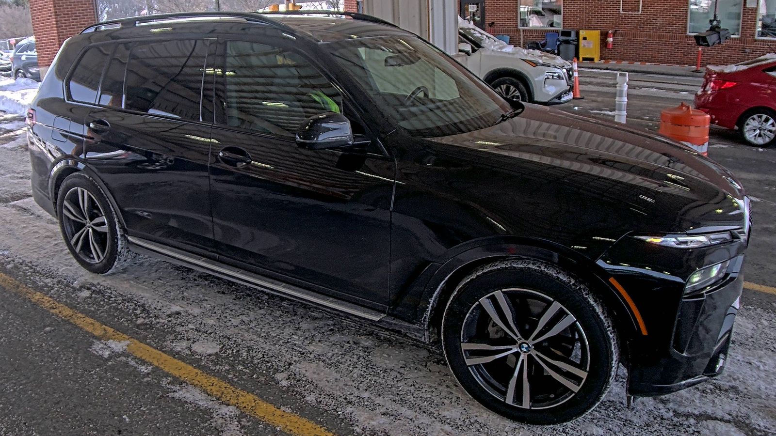 2025 BMW X7 xDrive40i AWD