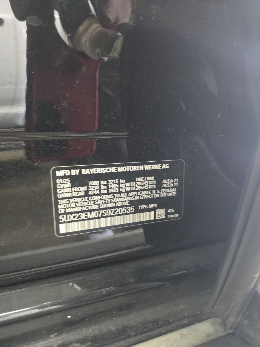 2025 BMW X7 xDrive40i AWD