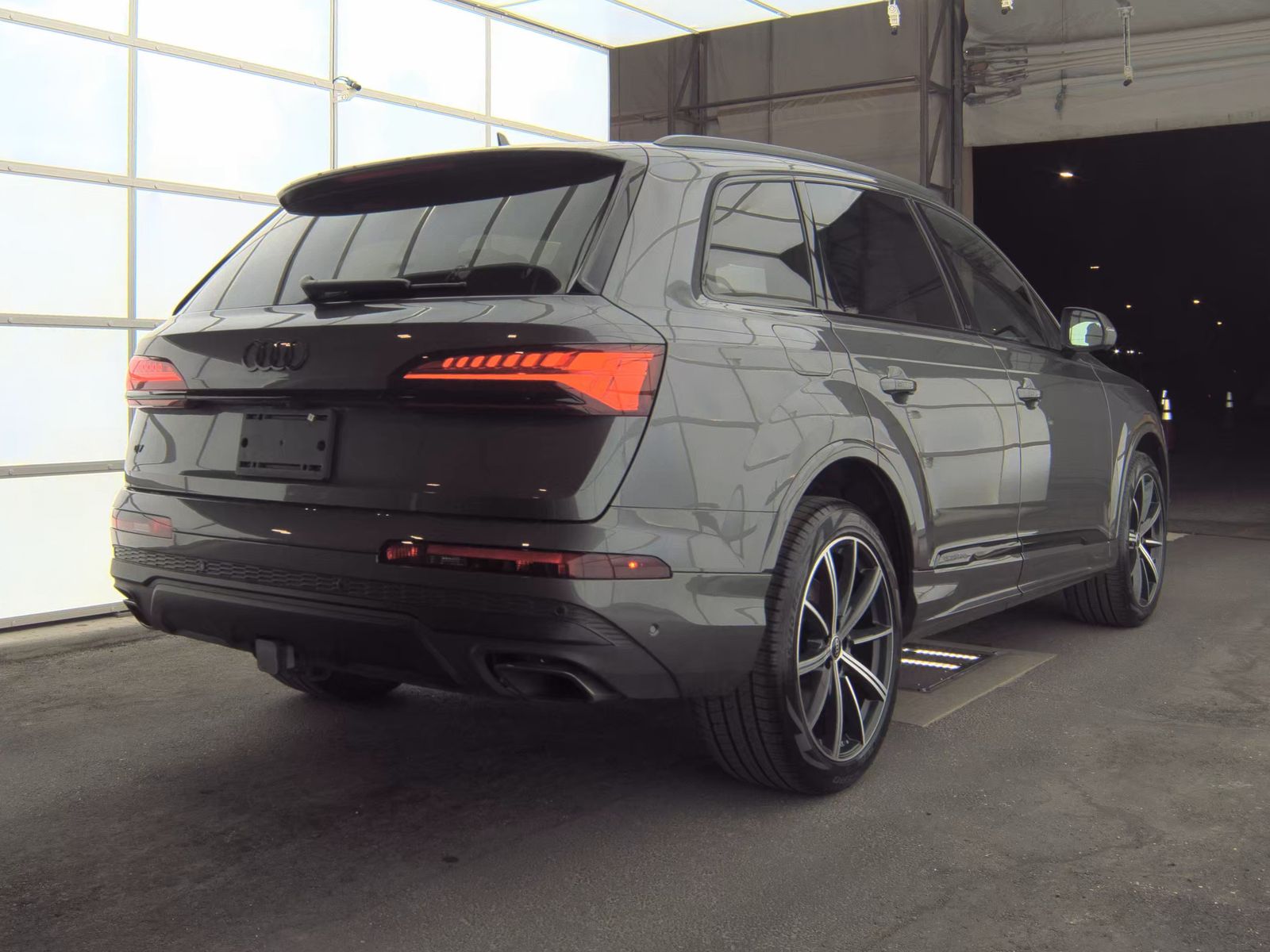 2025 Audi Q7 Premium Plus AWD