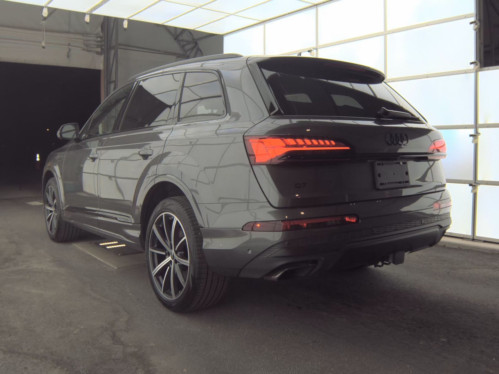 2025 Audi Q7 Premium Plus AWD