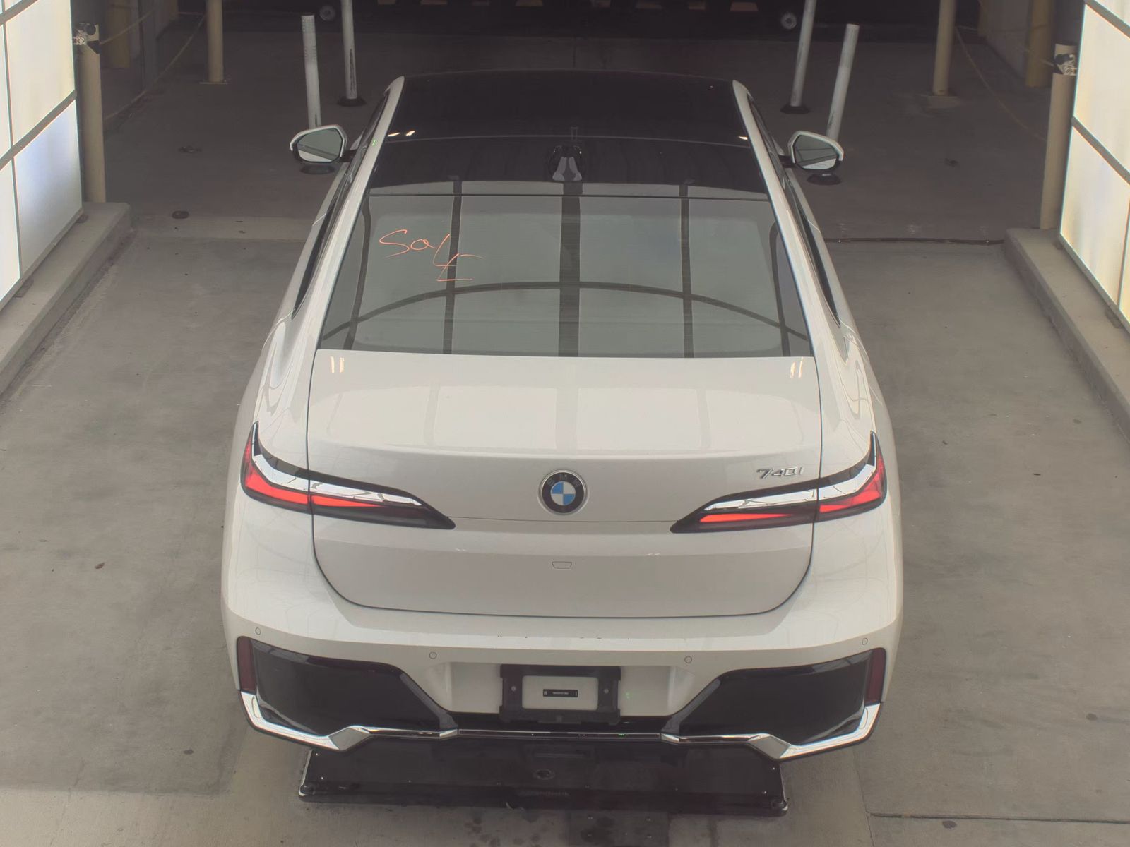 2025 BMW 7 Series 740i RWD