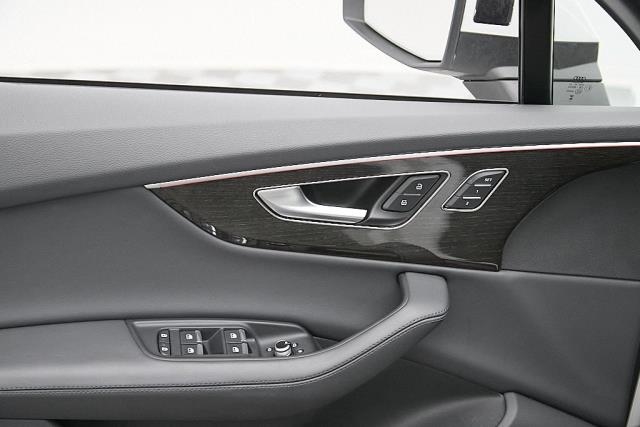 2024 Audi Q7 Premium Plus AWD