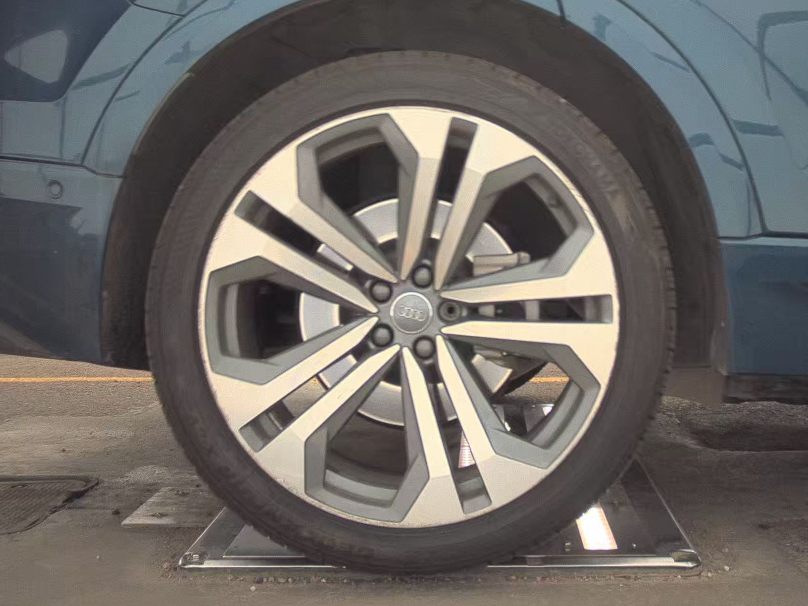 2019 Audi Q8 Premium Plus AWD