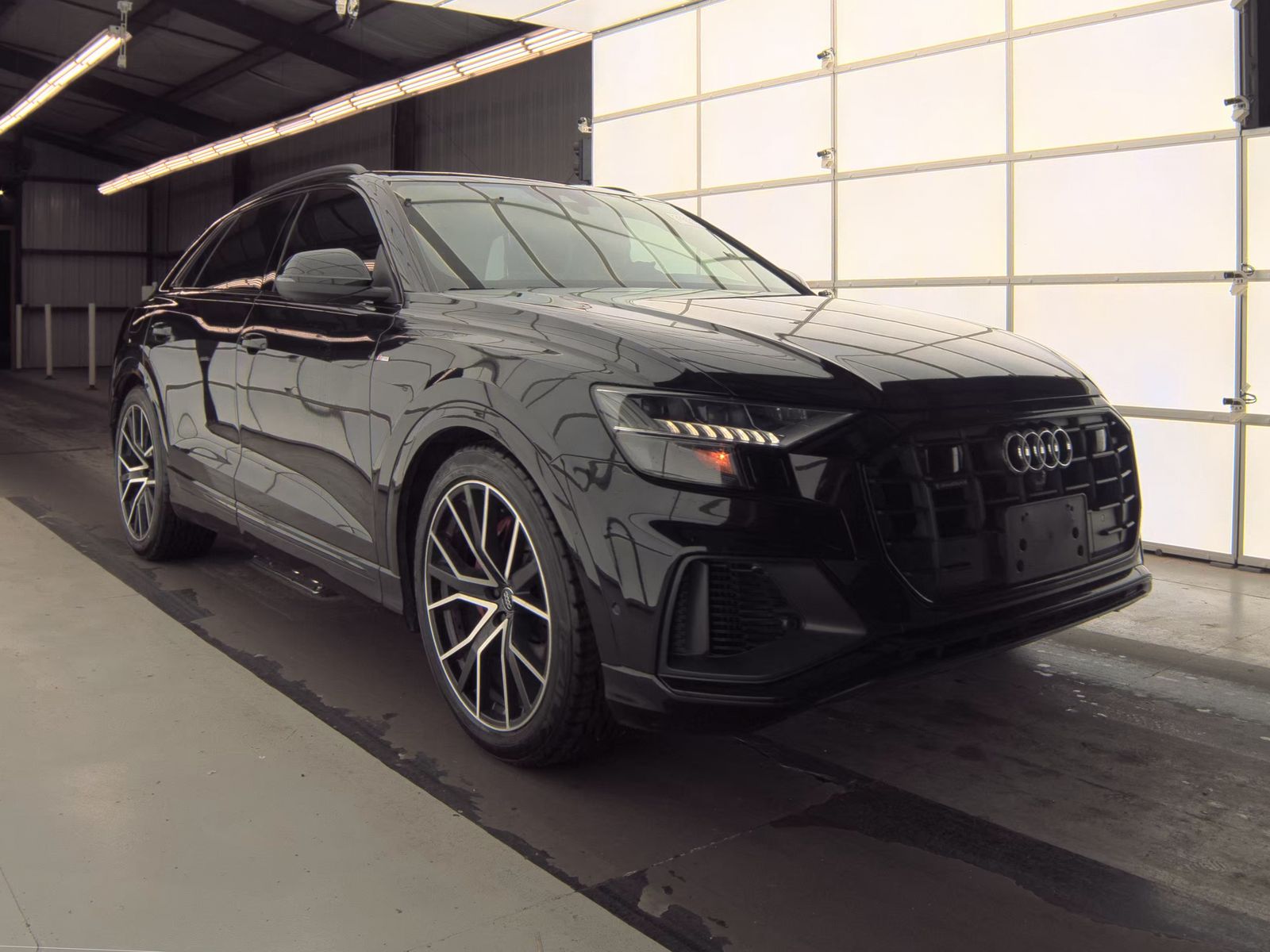 2019 Audi Q8 Prestige AWD