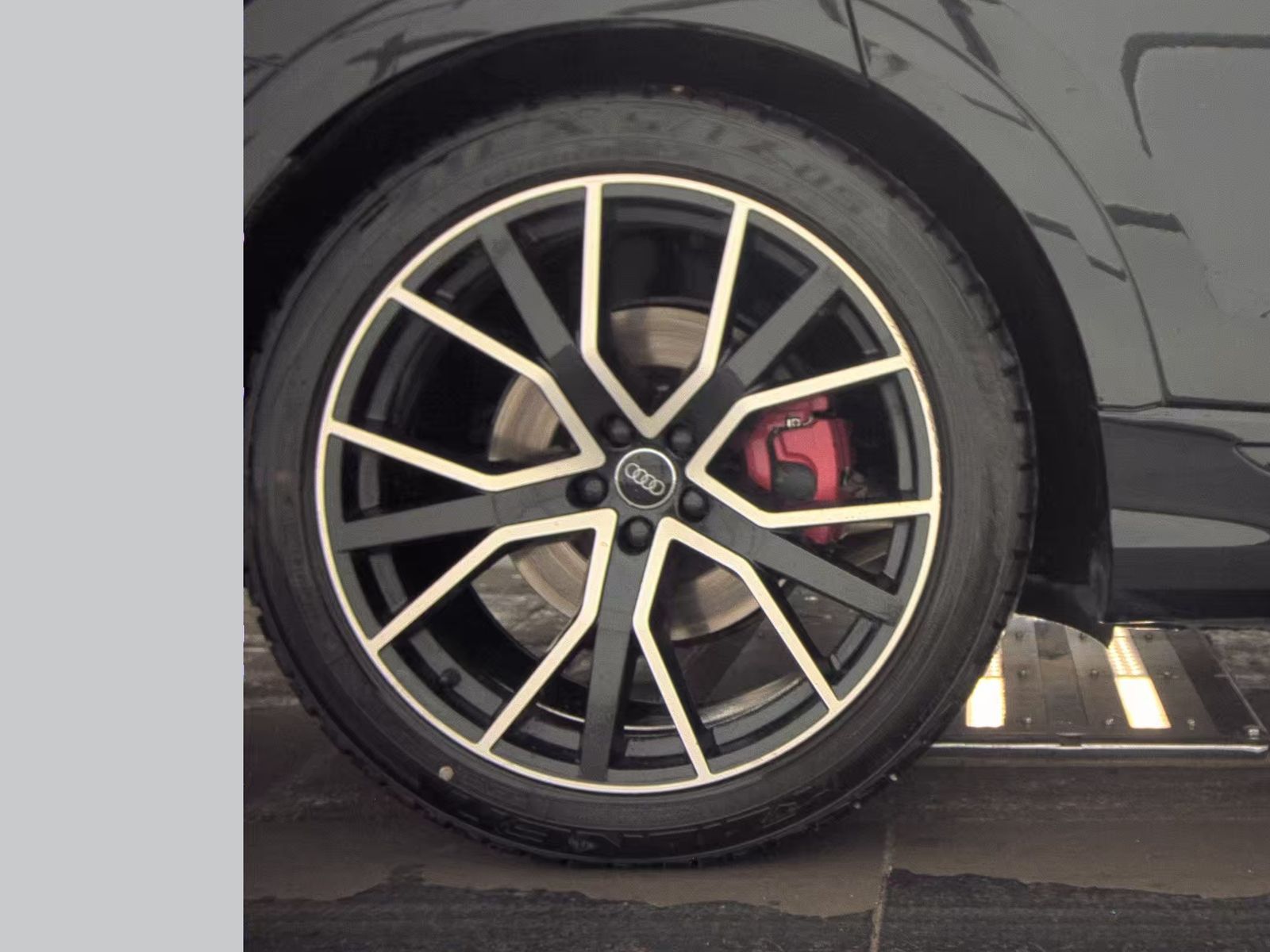 2019 Audi Q8 Prestige AWD