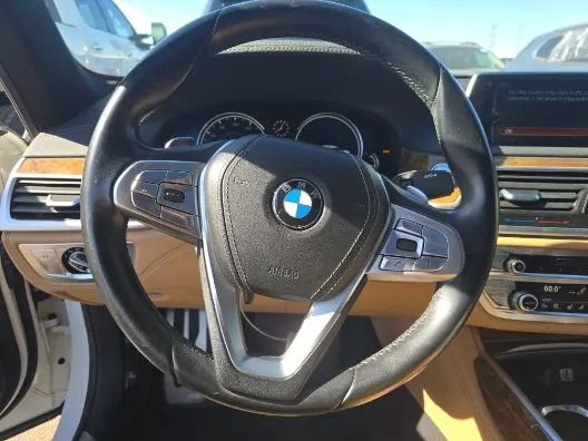 2016 BMW 7 Series 750i RWD