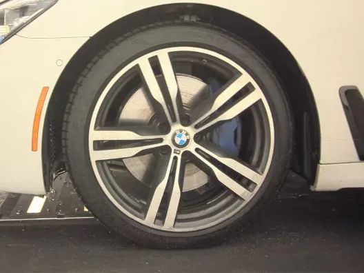 2016 BMW 7 Series 750i RWD