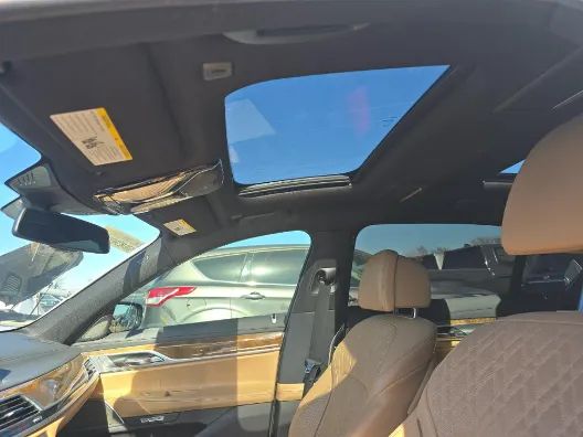 2016 BMW 7 Series 750i RWD