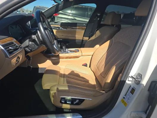 2016 BMW 7 Series 750i RWD