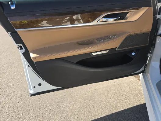 2016 BMW 7 Series 750i RWD