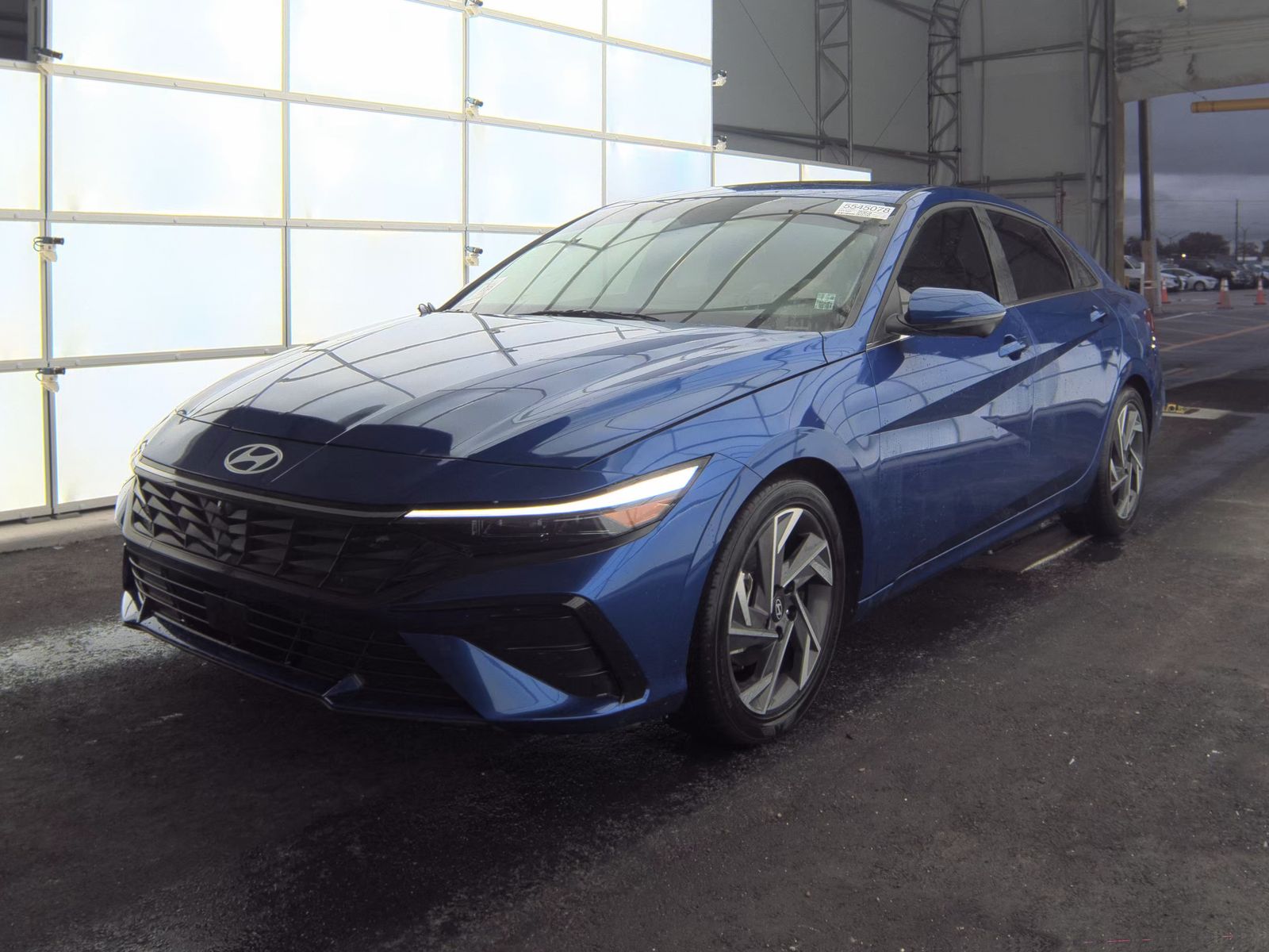 2024 Hyundai Elantra Limited FWD