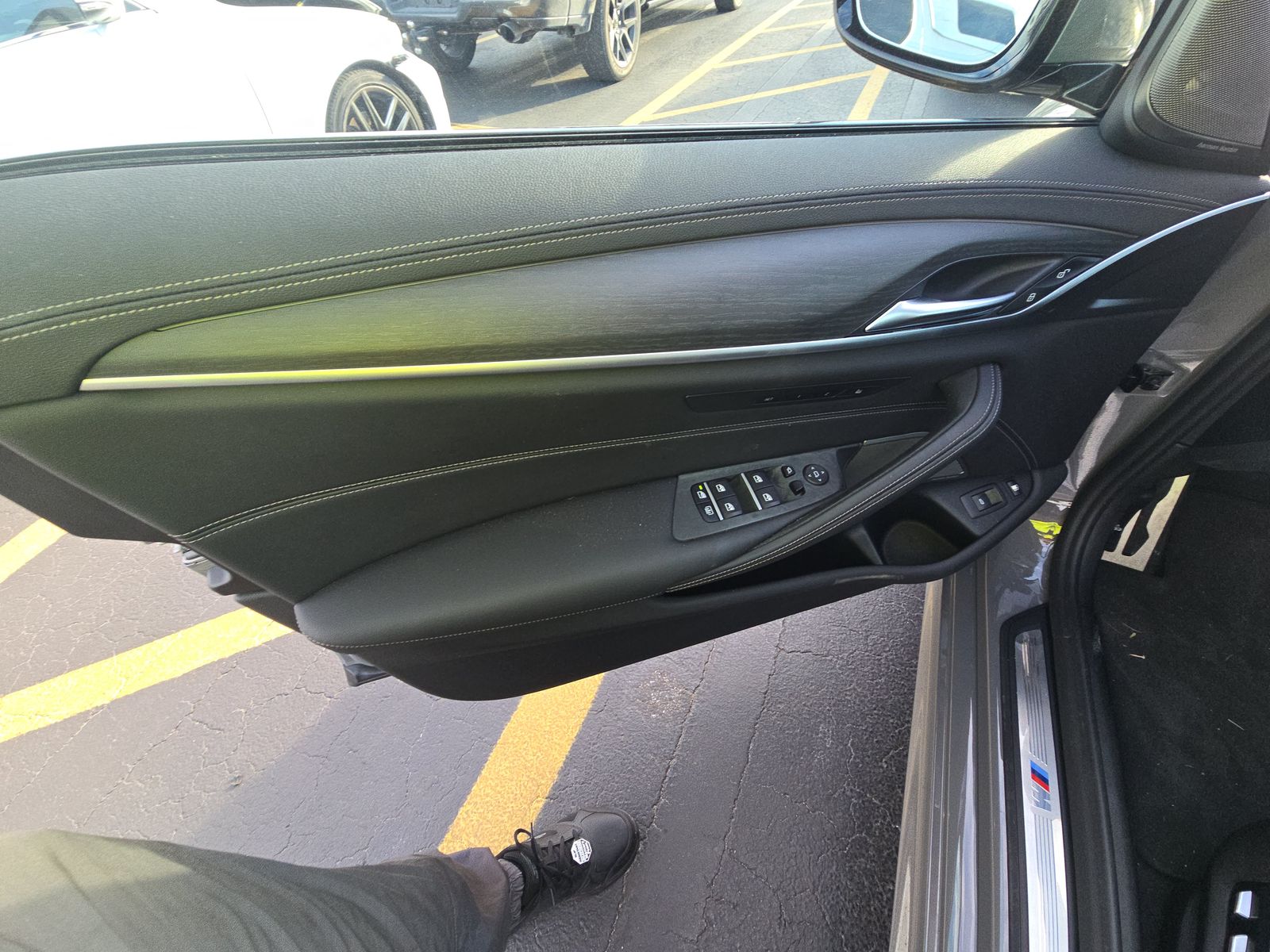 2022 BMW 5 Series 530e xDrive AWD