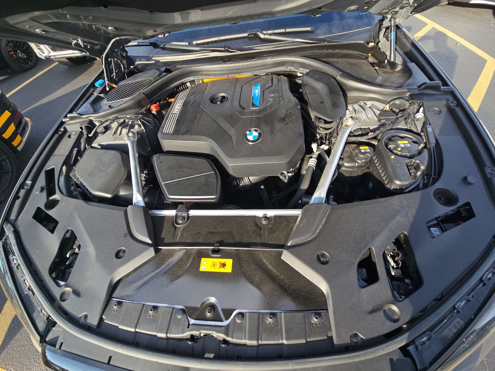 2022 BMW 5 Series 530e xDrive AWD