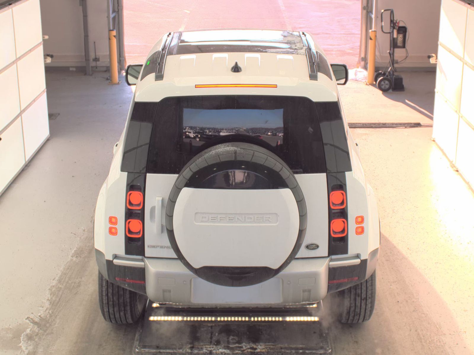 2023 Land Rover Defender 110 30th Anniversary Edition AWD