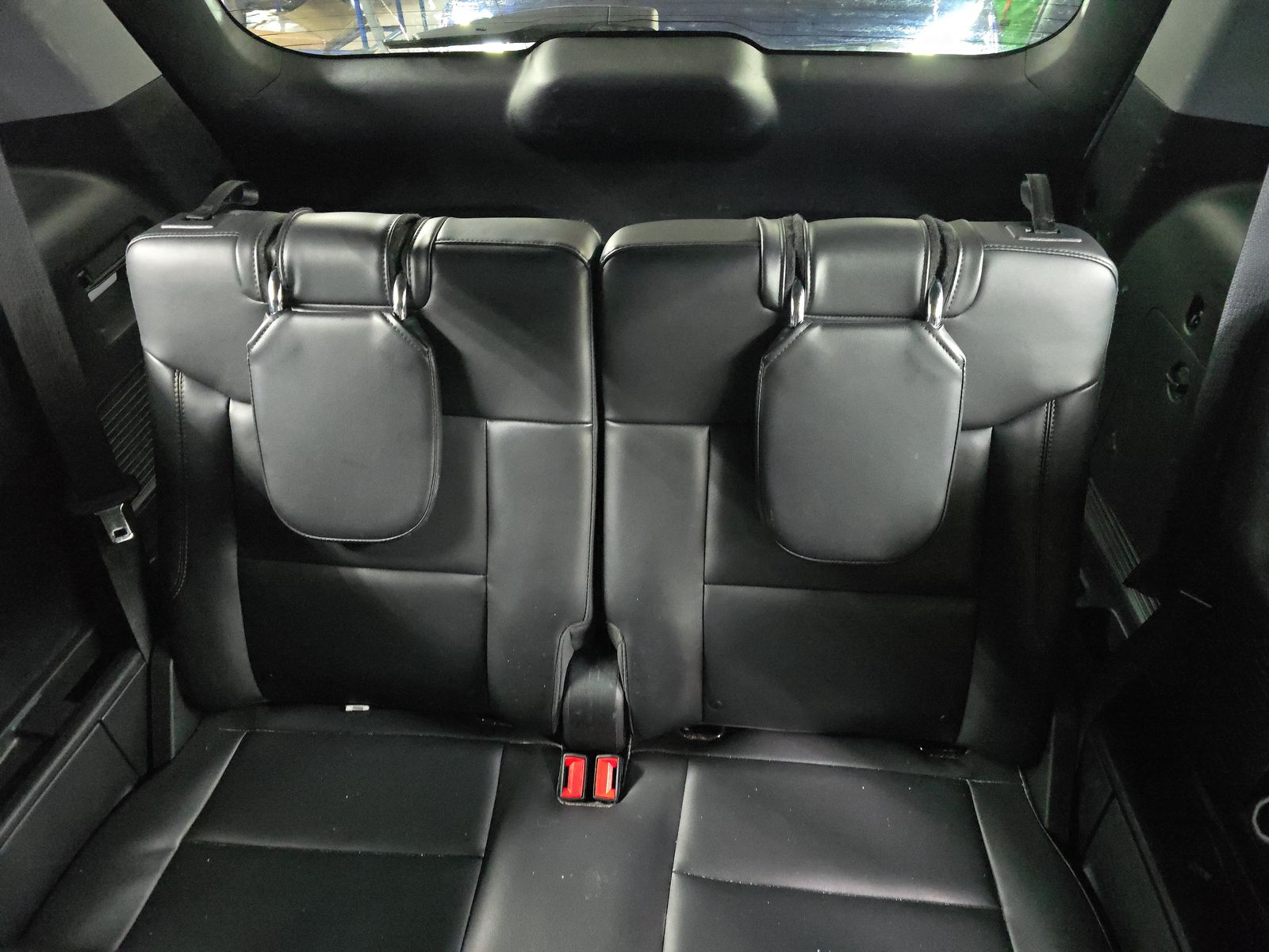 2023 Ford Explorer XLT RWD