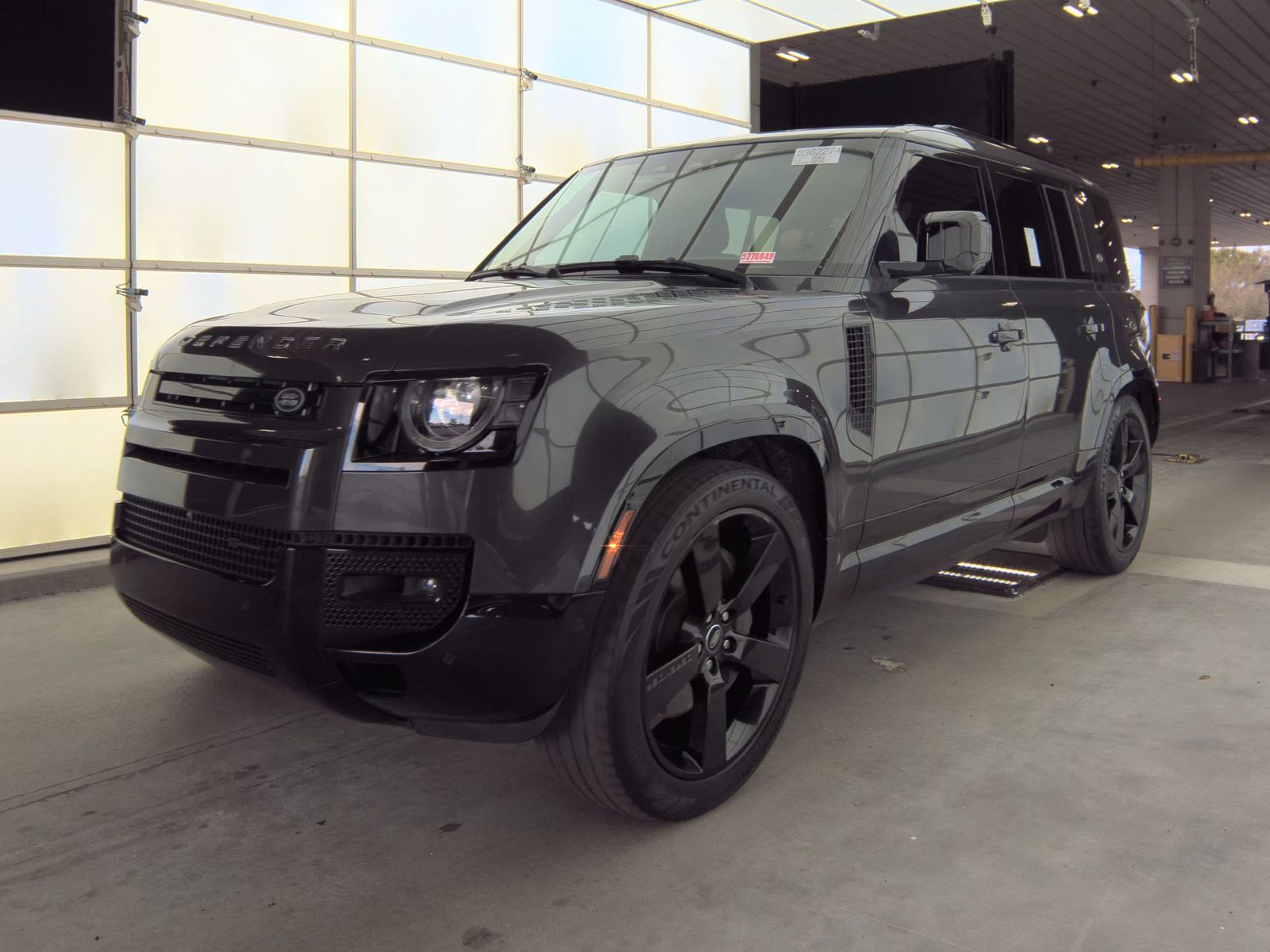 2022 Land Rover Defender 110 X-Dynamic HSE AWD