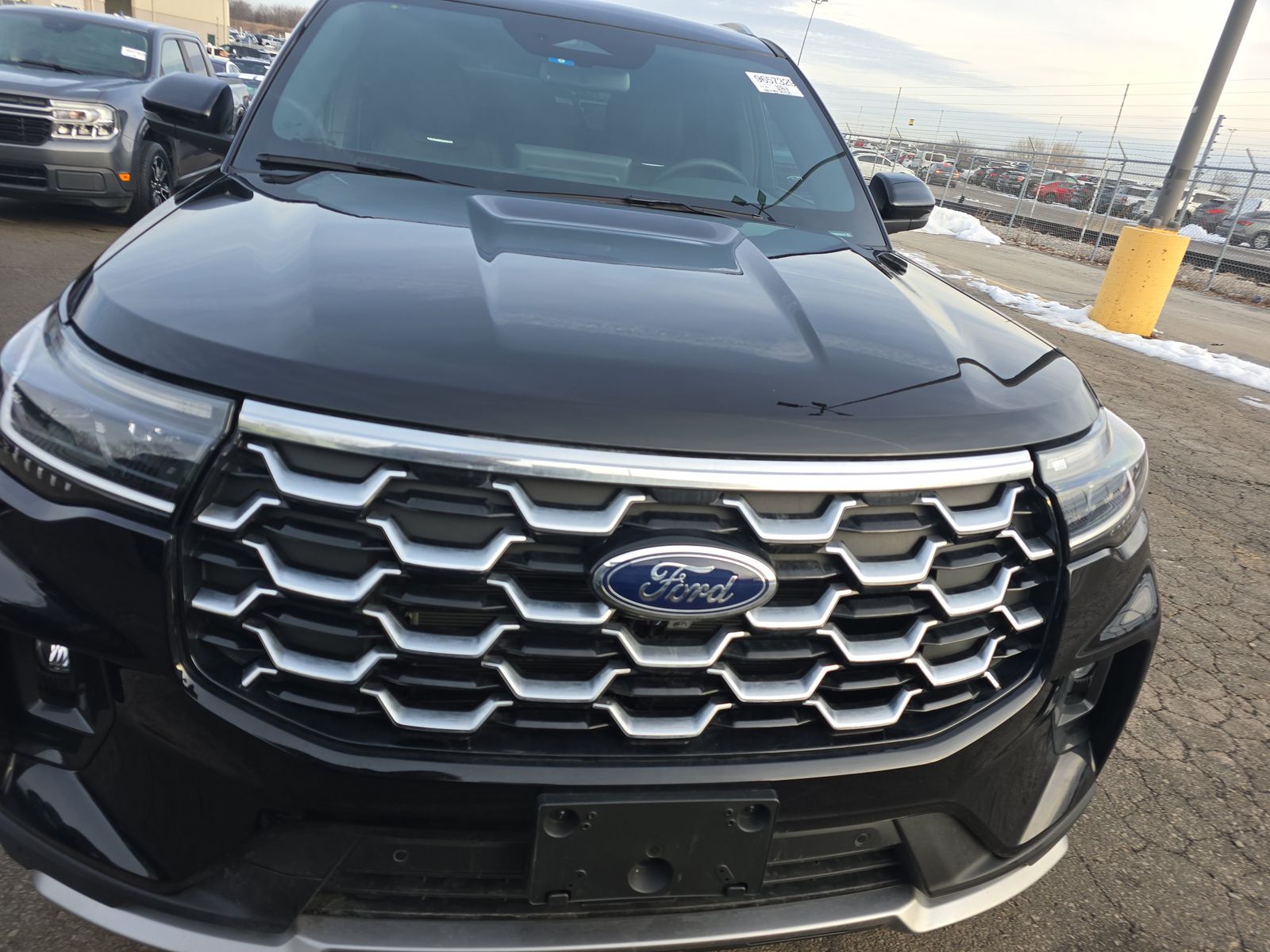 2025 Ford Explorer Platinum RWD