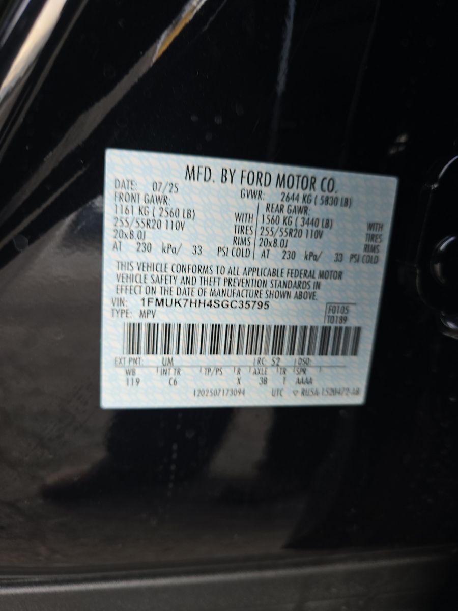 2025 Ford Explorer Platinum RWD