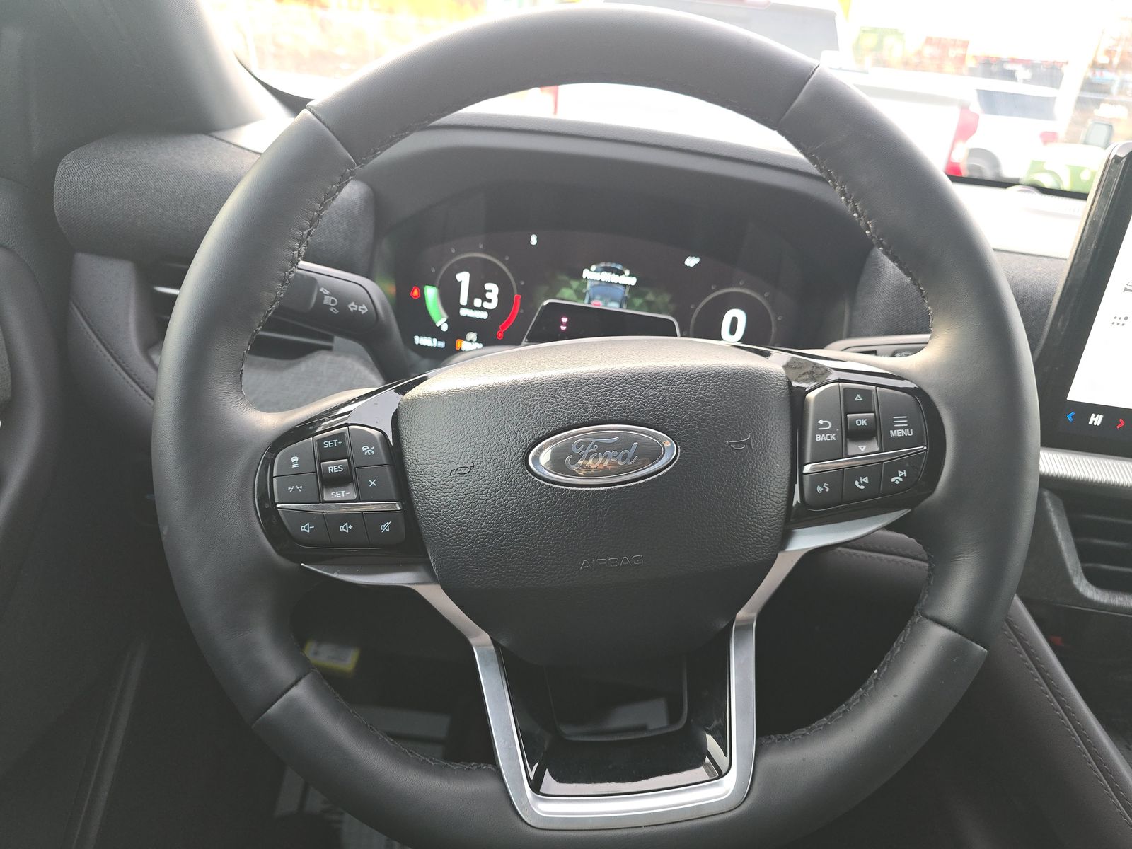 2025 Ford Explorer Platinum RWD