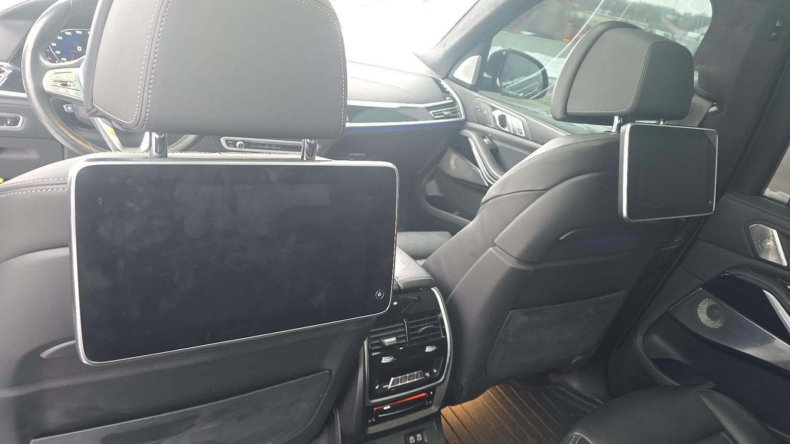 2021 BMW X7 ALPINA XB7 AWD