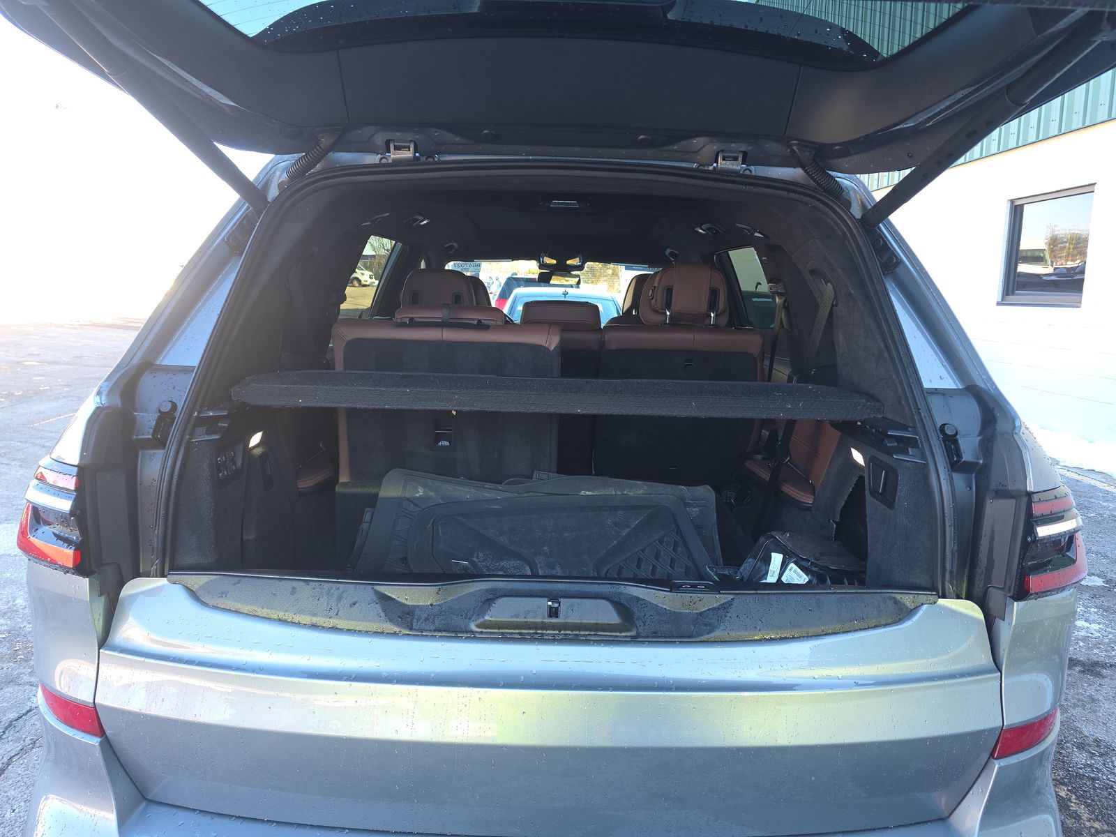 2023 BMW X7 M60i AWD