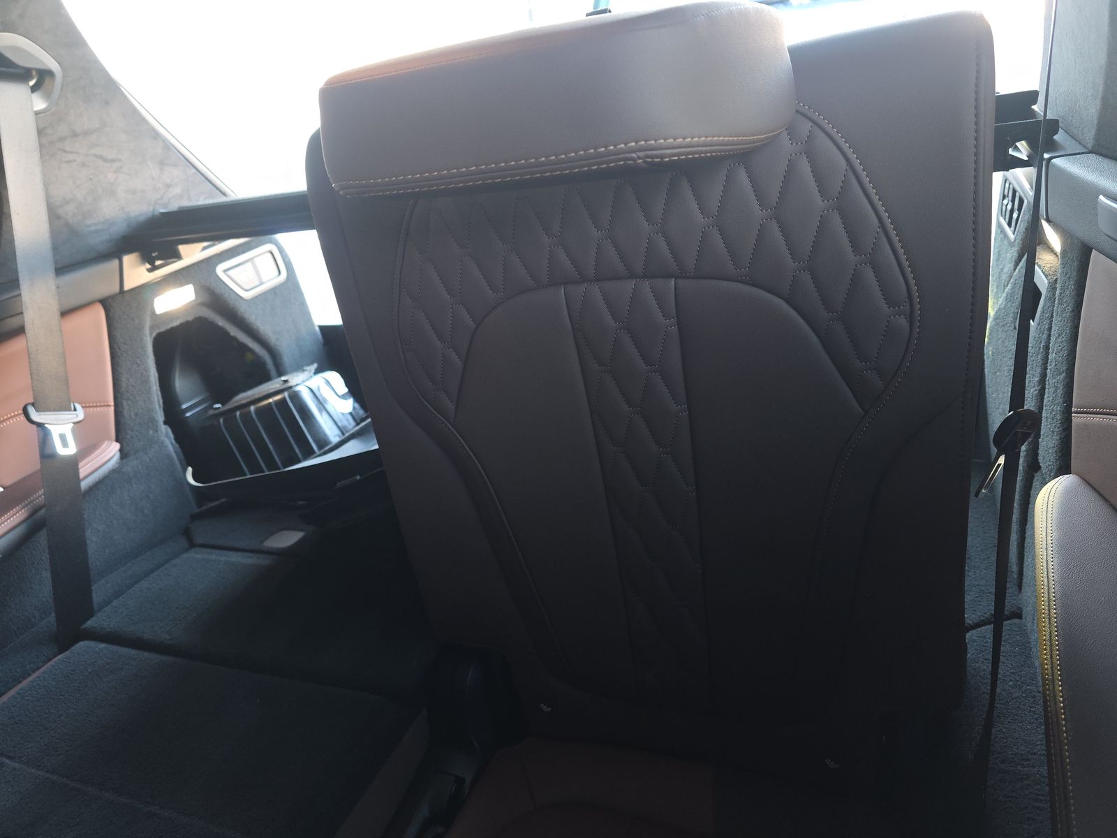 2023 BMW X7 M60i AWD