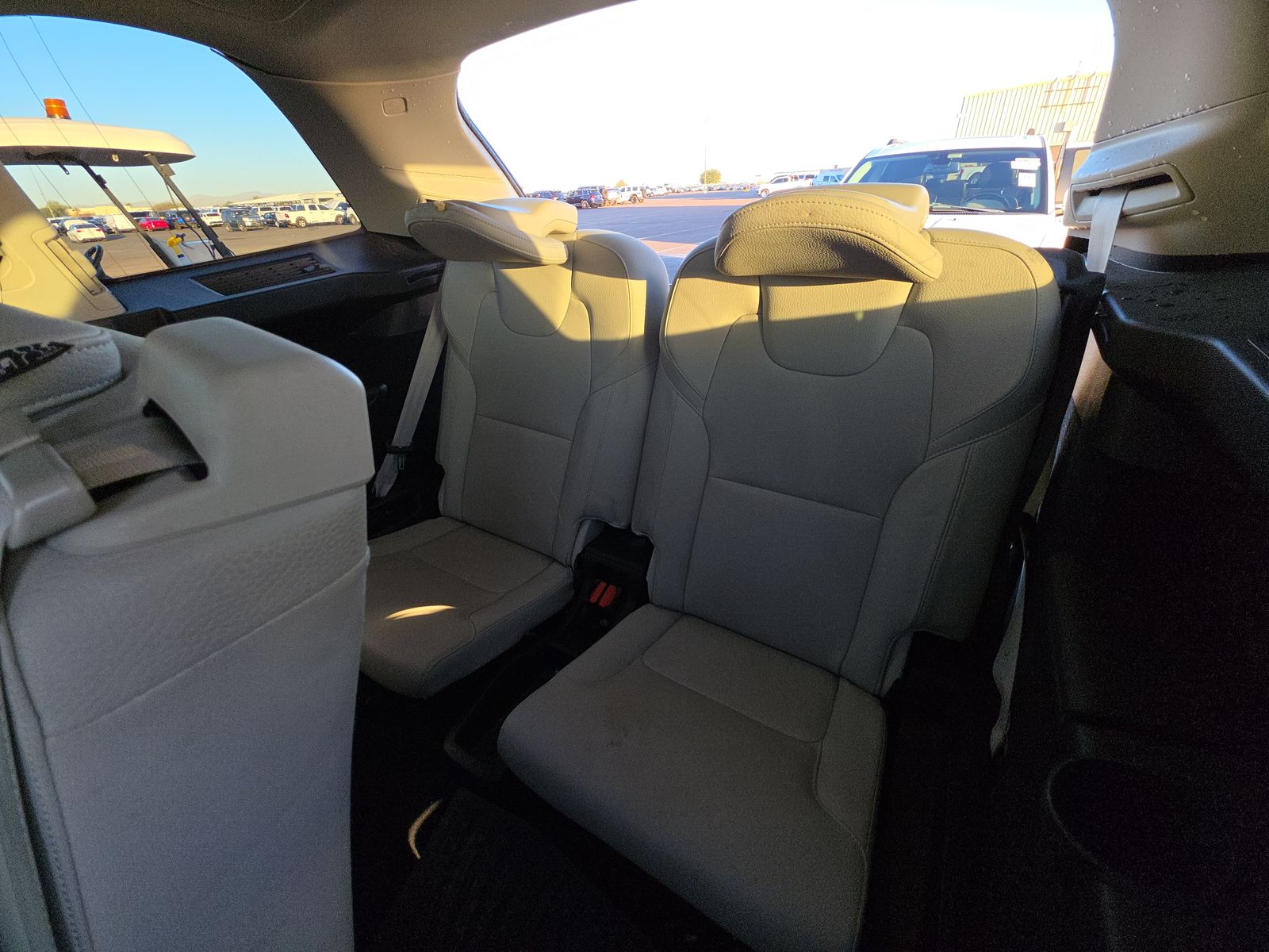 2024 Volvo XC90 B5 Plus AWD