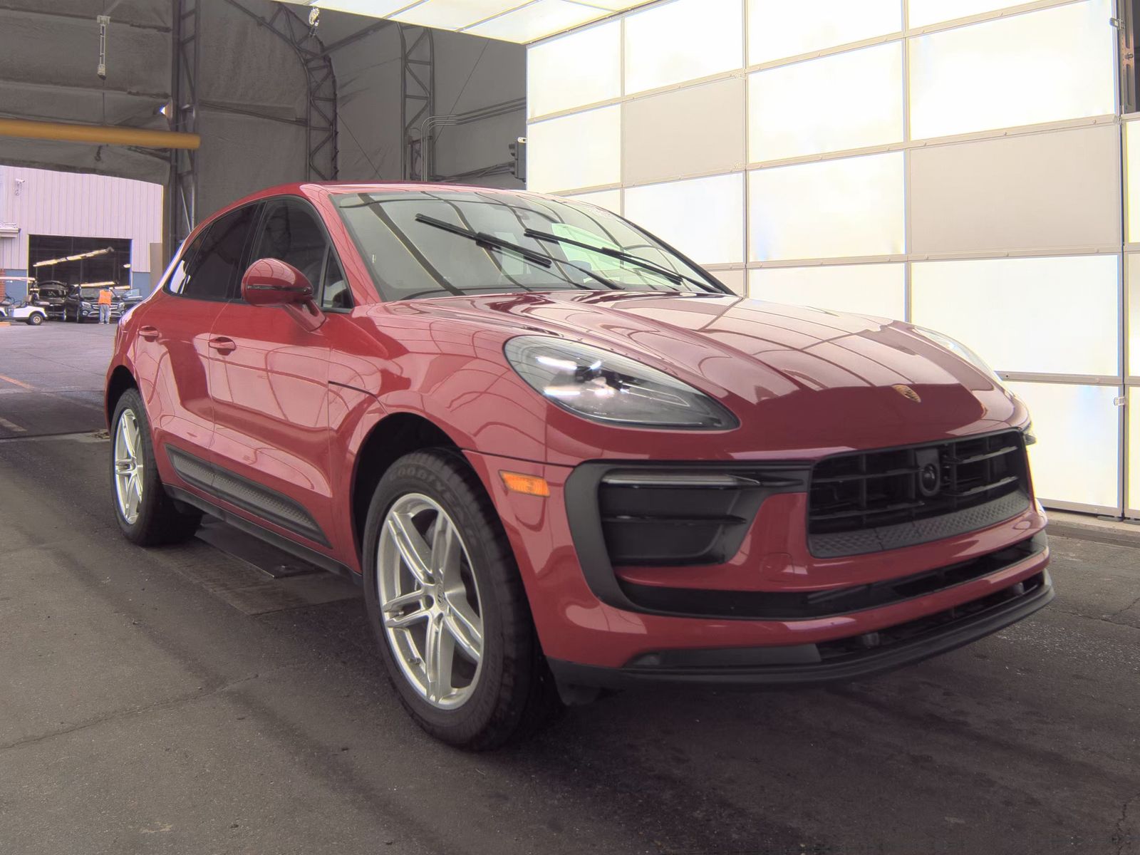 2024 Porsche Macan Base AWD