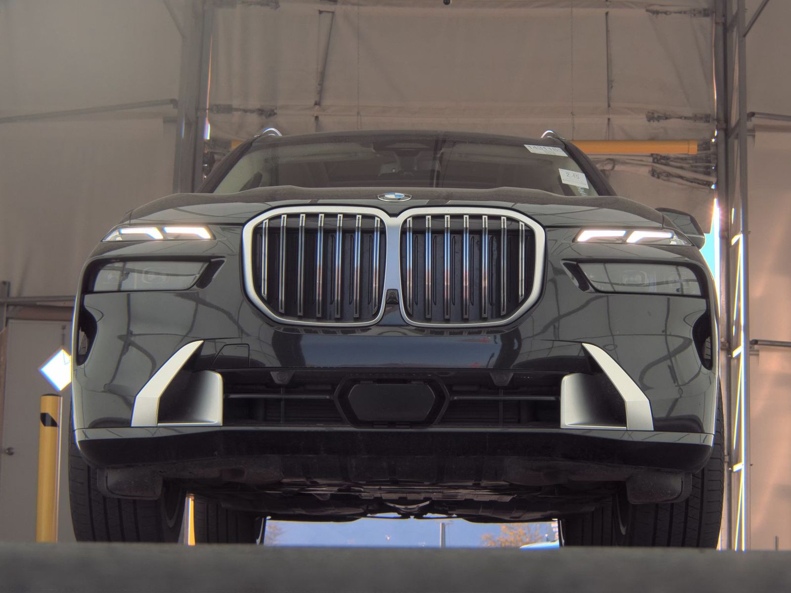 2025 BMW X7 xDrive40i AWD