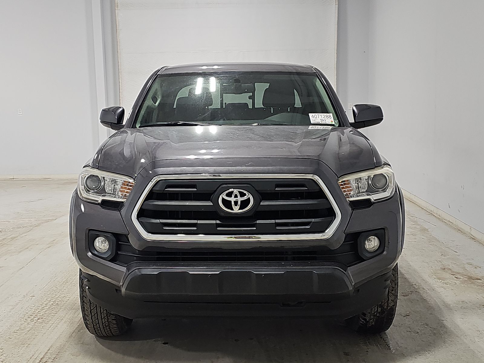 2017 Toyota Tacoma SR5 AWD