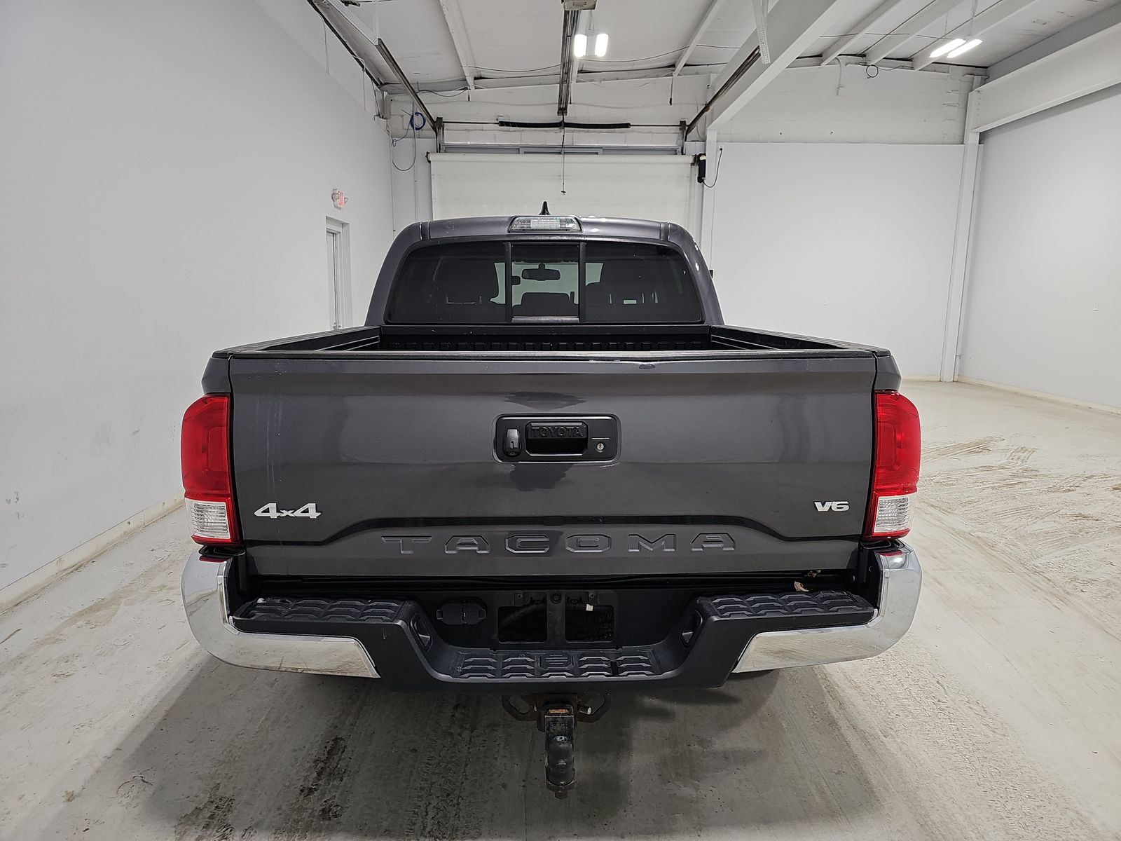 2017 Toyota Tacoma SR5 AWD