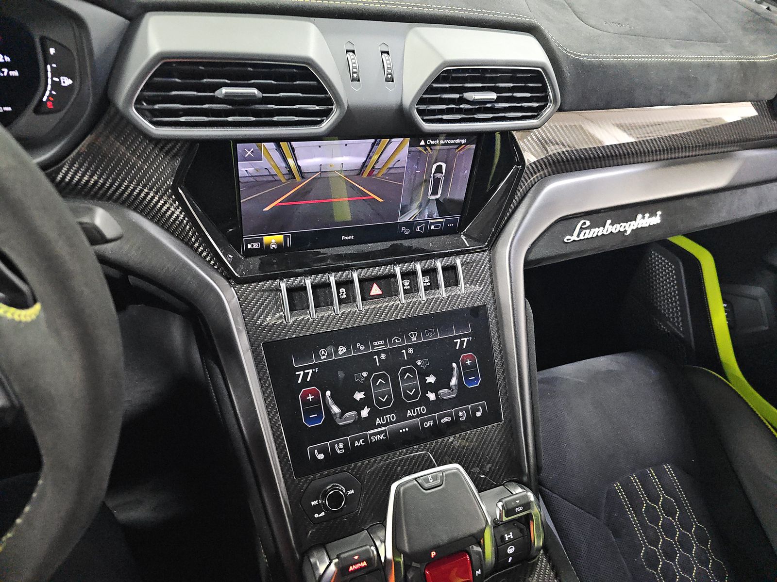 2024 Lamborghini Urus Performante AWD