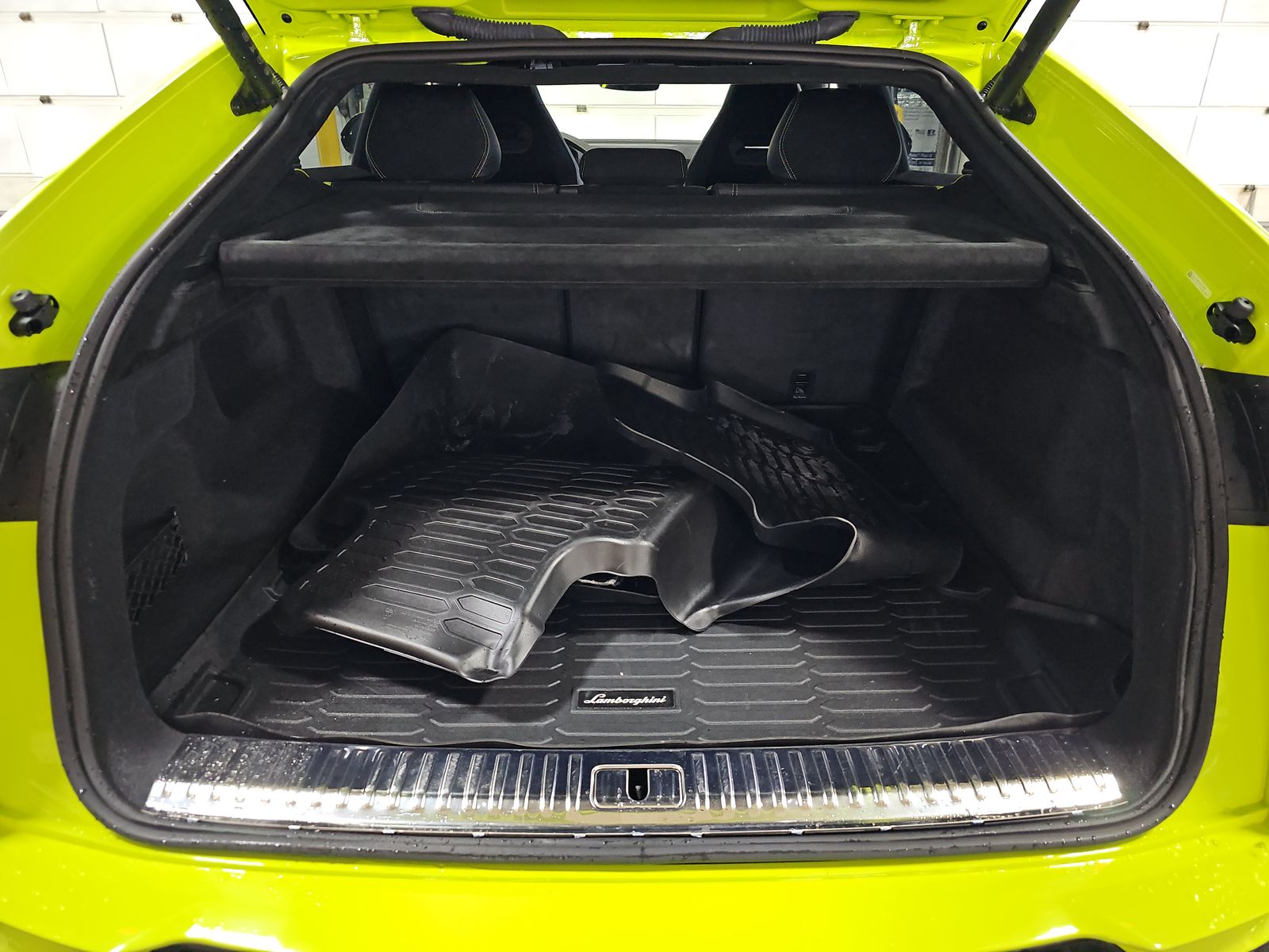 2024 Lamborghini Urus Performante AWD