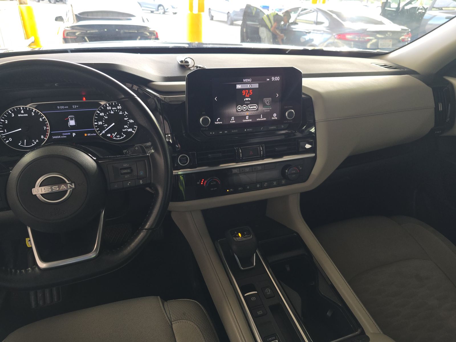2023 Nissan Pathfinder SV FWD