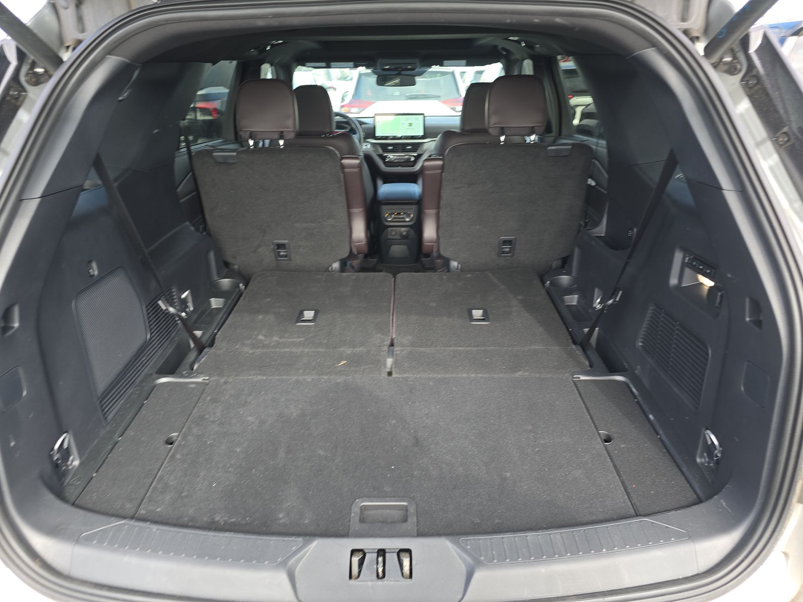 2025 Ford Explorer Platinum RWD