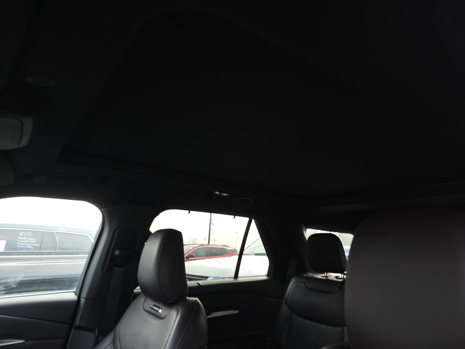 2025 Ford Explorer Platinum RWD