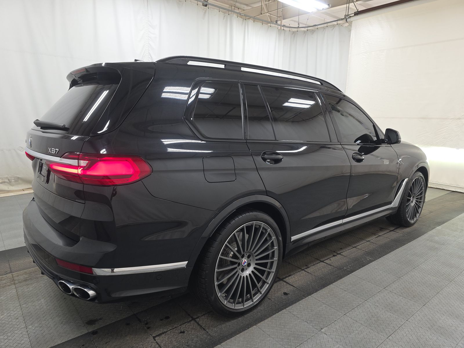 2021 BMW X7 ALPINA XB7 AWD