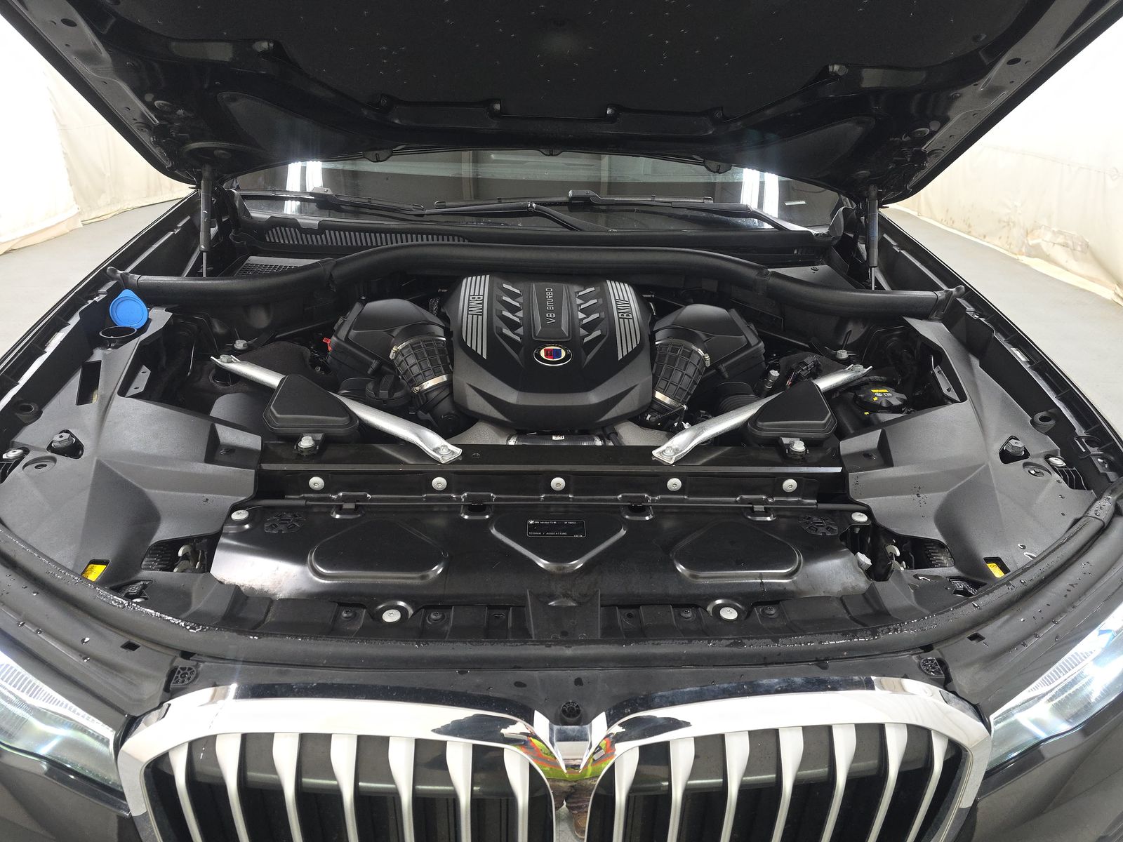 2021 BMW X7 ALPINA XB7 AWD