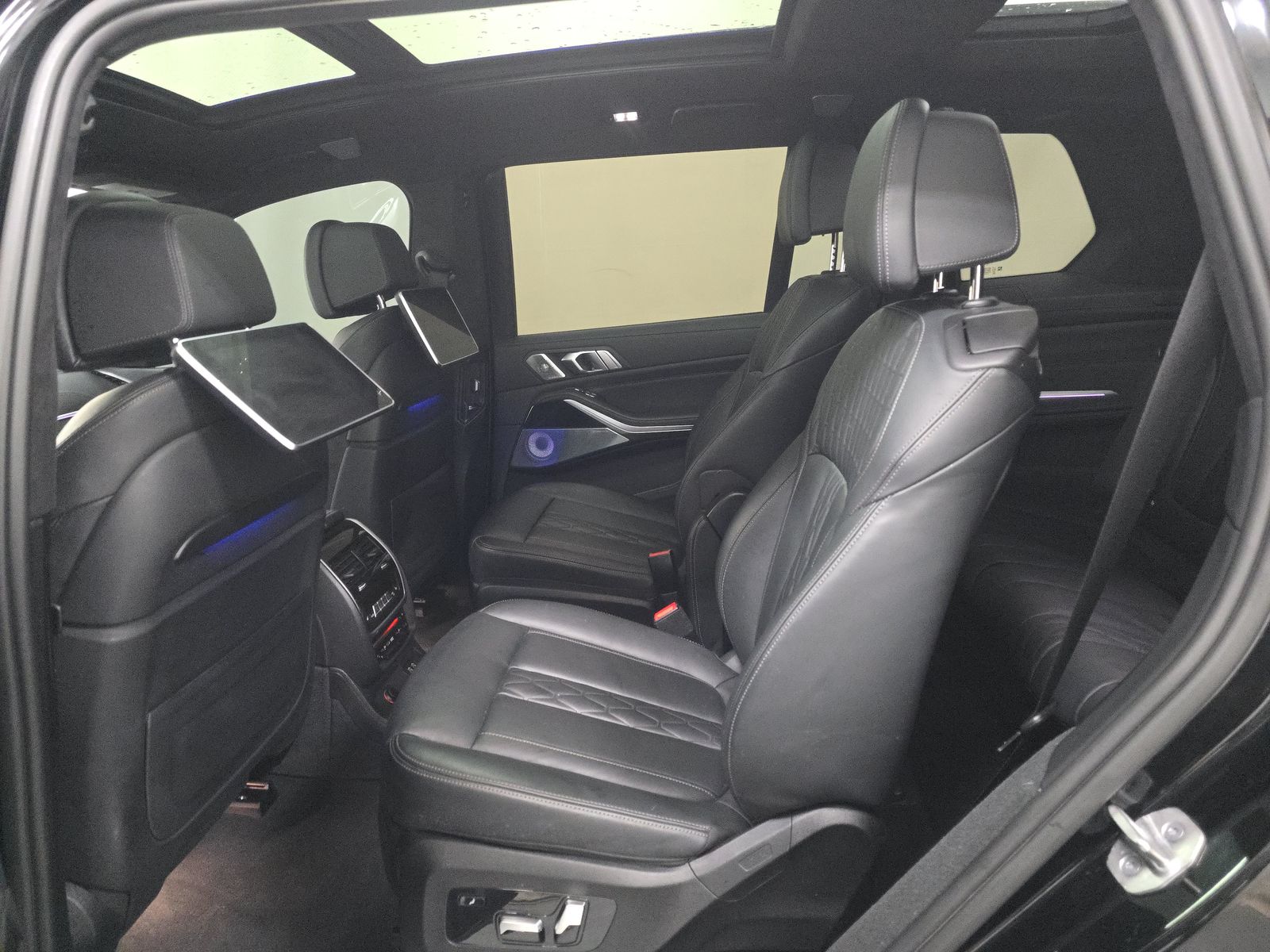 2021 BMW X7 ALPINA XB7 AWD