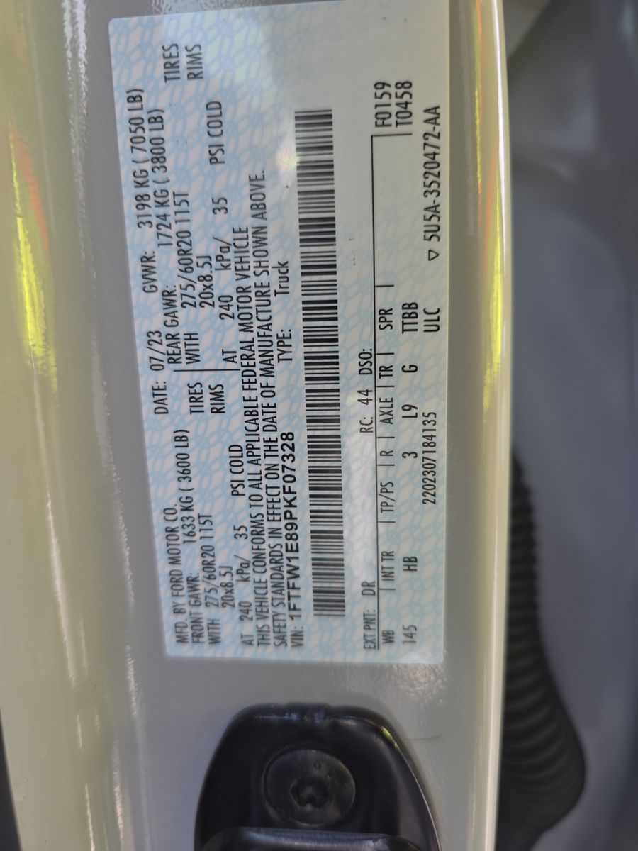 2023 Ford F-150 Lariat AWD