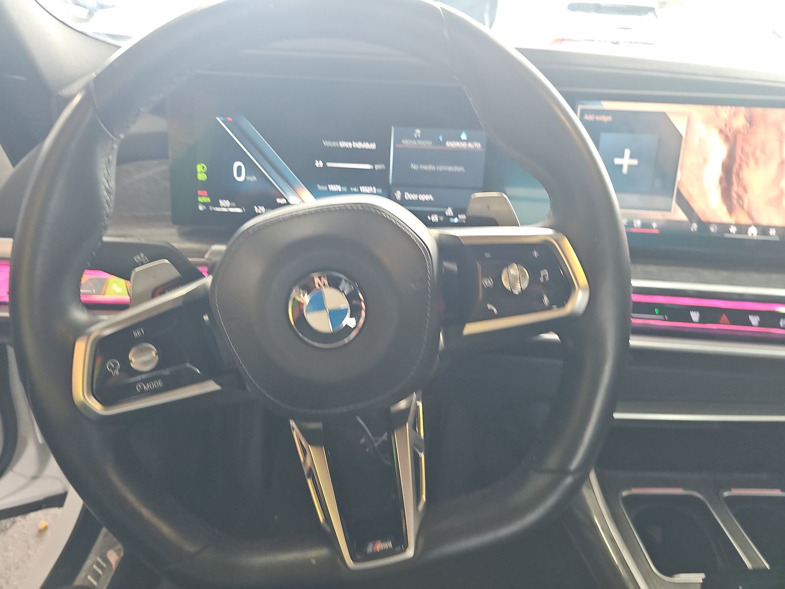 2025 BMW 7 Series 740i RWD