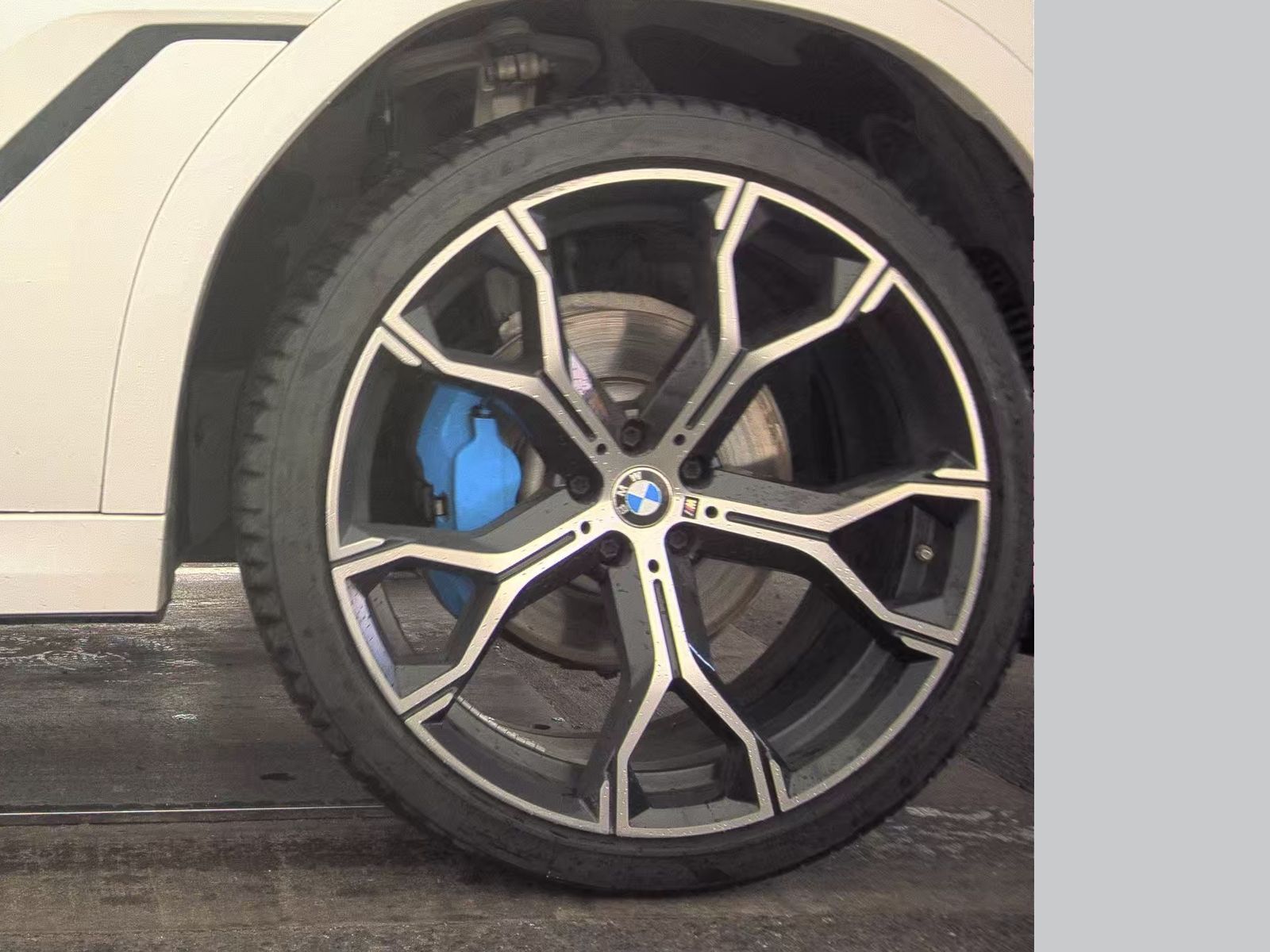 2020 BMW X6 sDrive40i RWD