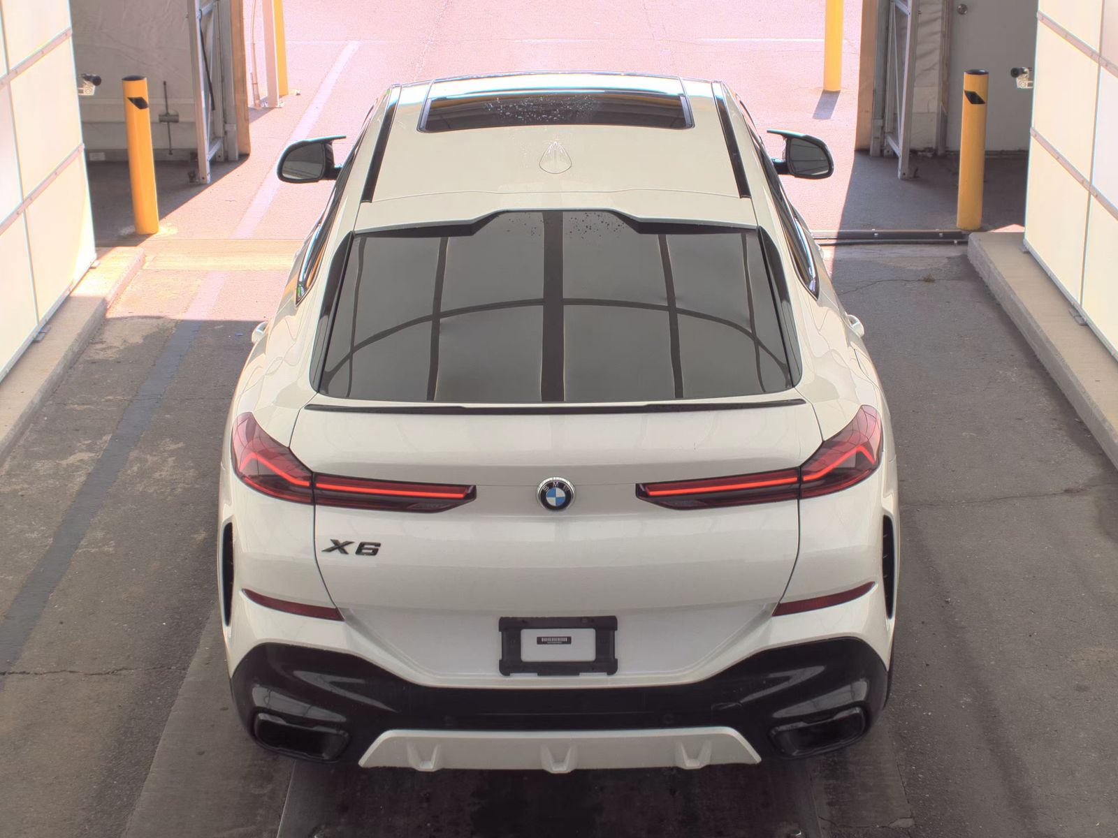 2020 BMW X6 sDrive40i RWD