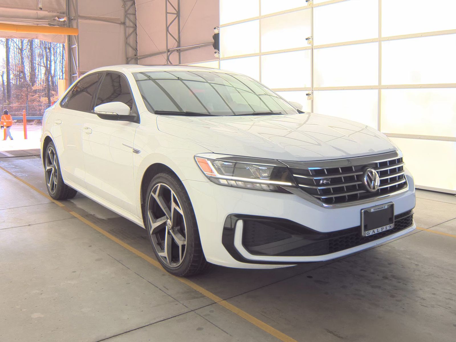 2020 Volkswagen Passat 2.0T R-Line FWD