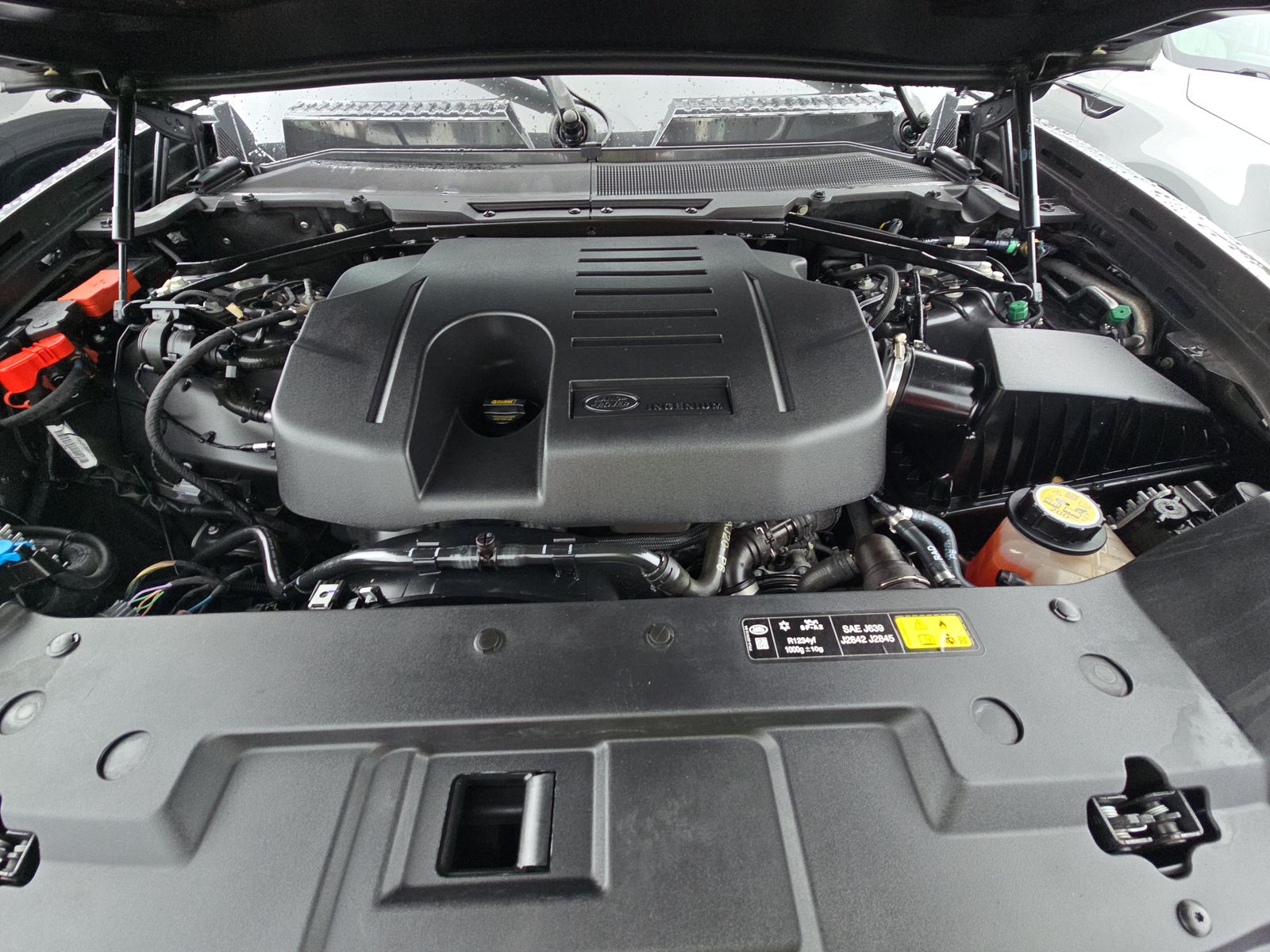 2022 Land Rover Defender 110 X-Dynamic HSE AWD