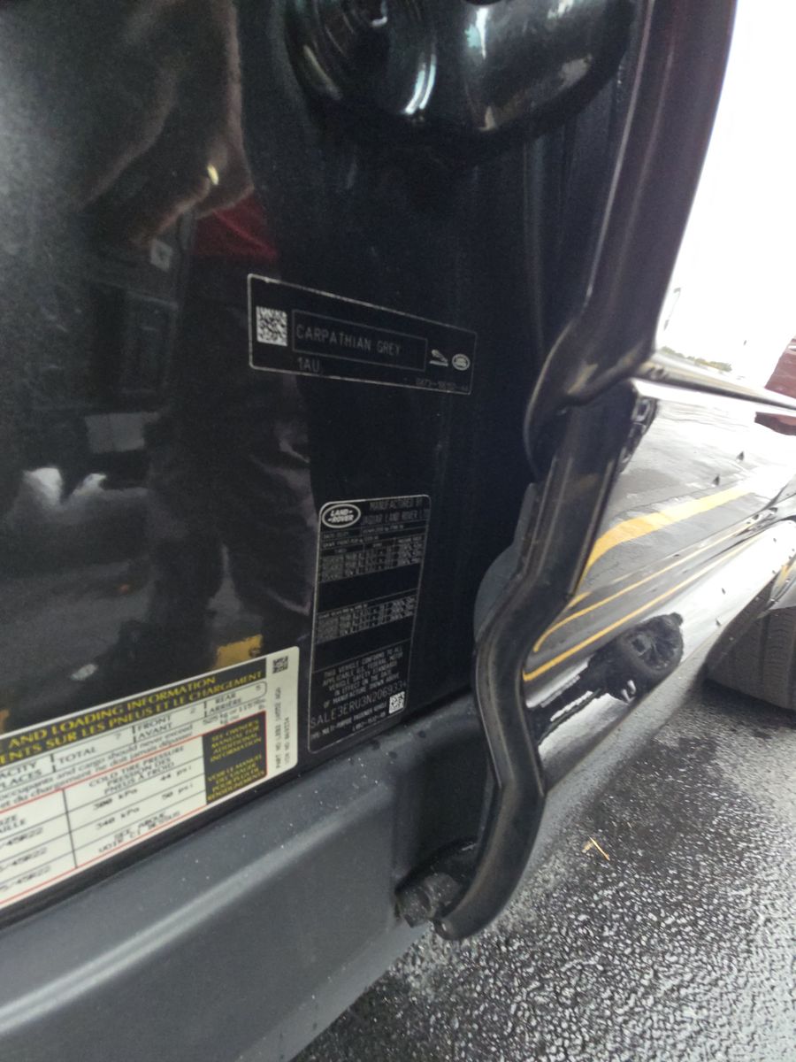 2022 Land Rover Defender 110 X-Dynamic HSE AWD