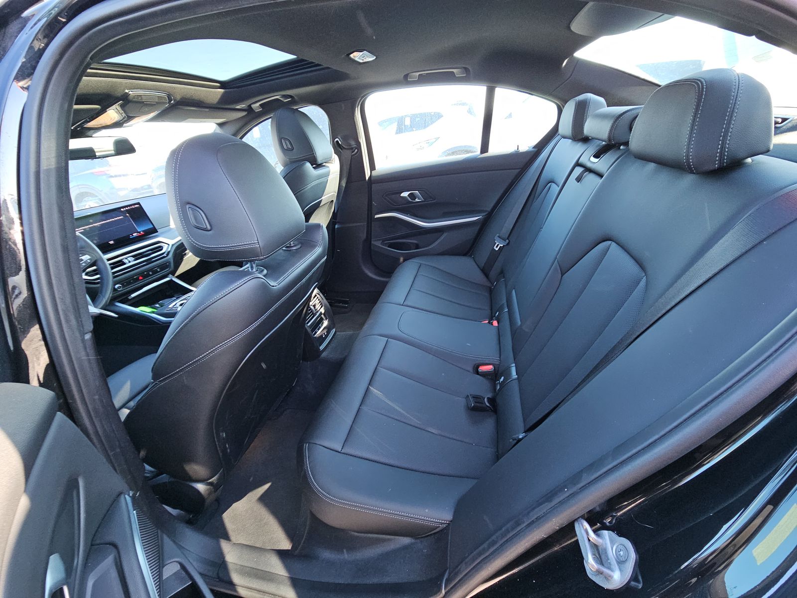 2024 BMW 3 Series 330i xDrive AWD