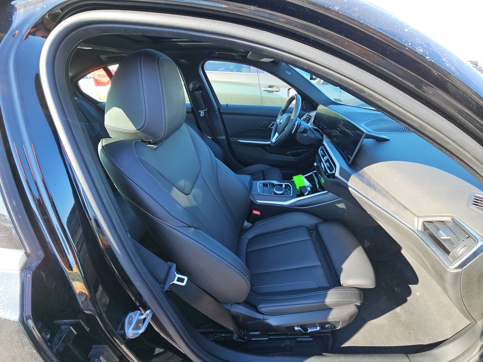 2024 BMW 3 Series 330i xDrive AWD