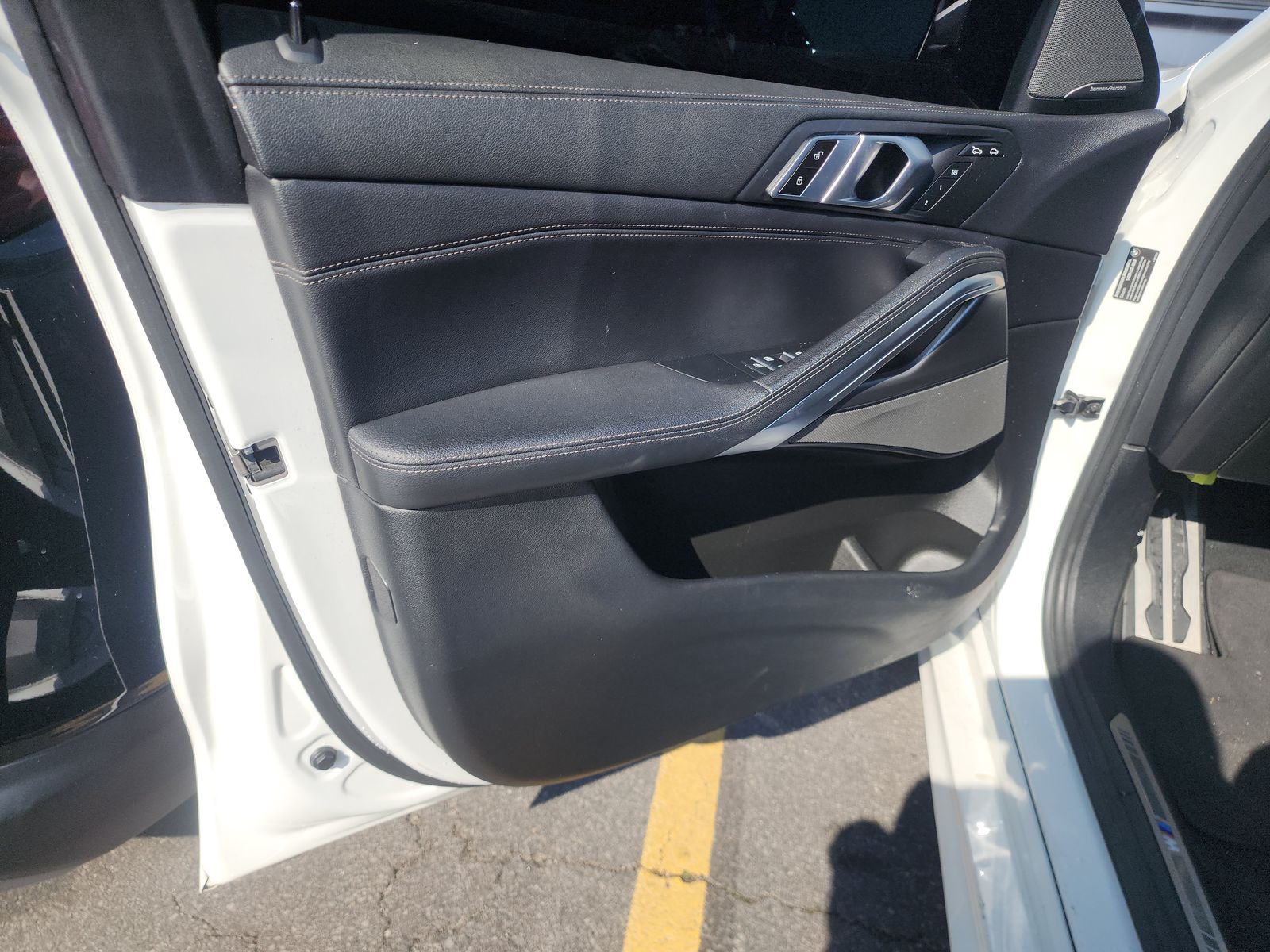 2020 BMW X6 sDrive40i RWD