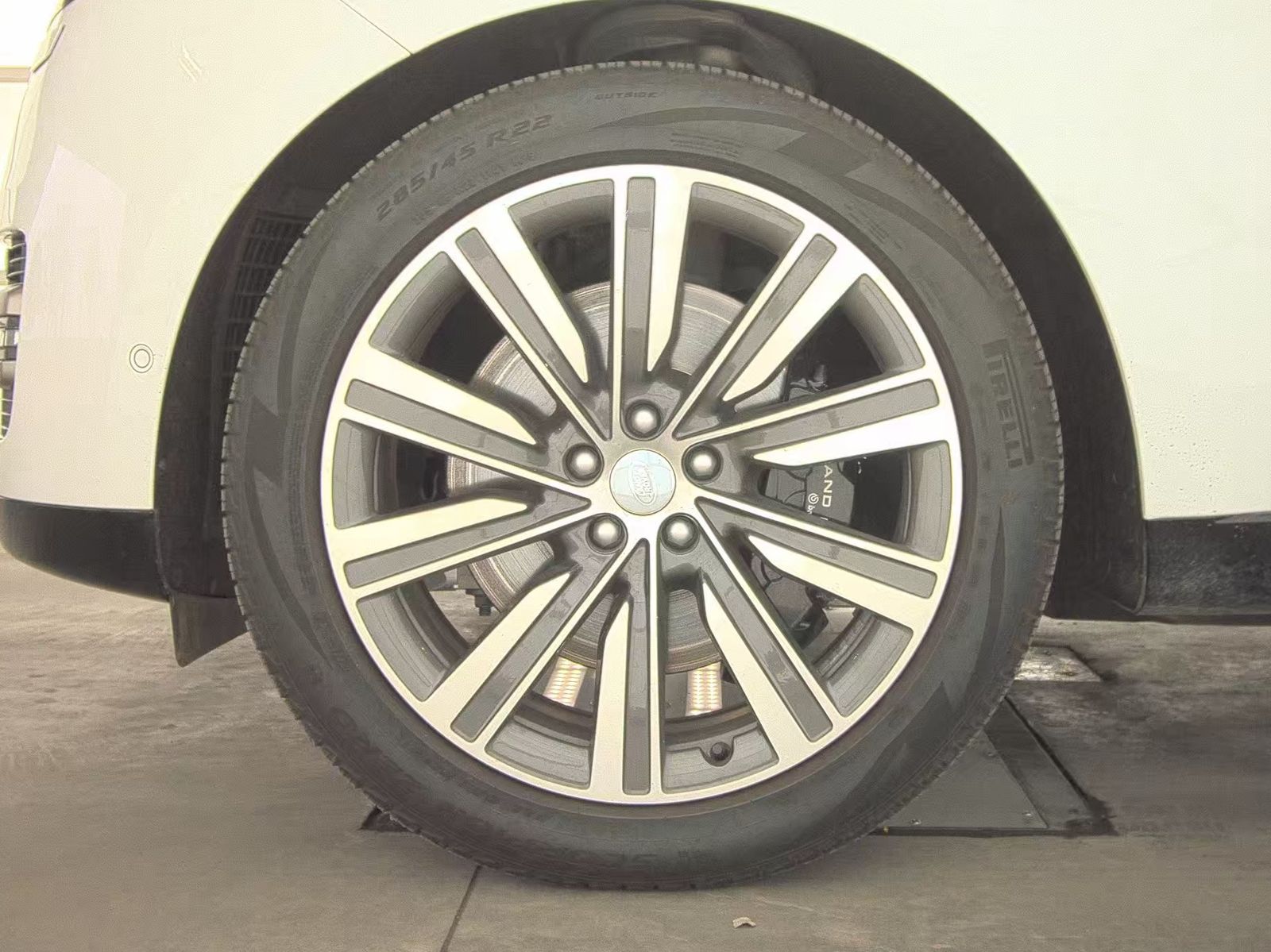 2023 Land Rover Range Rover SE AWD